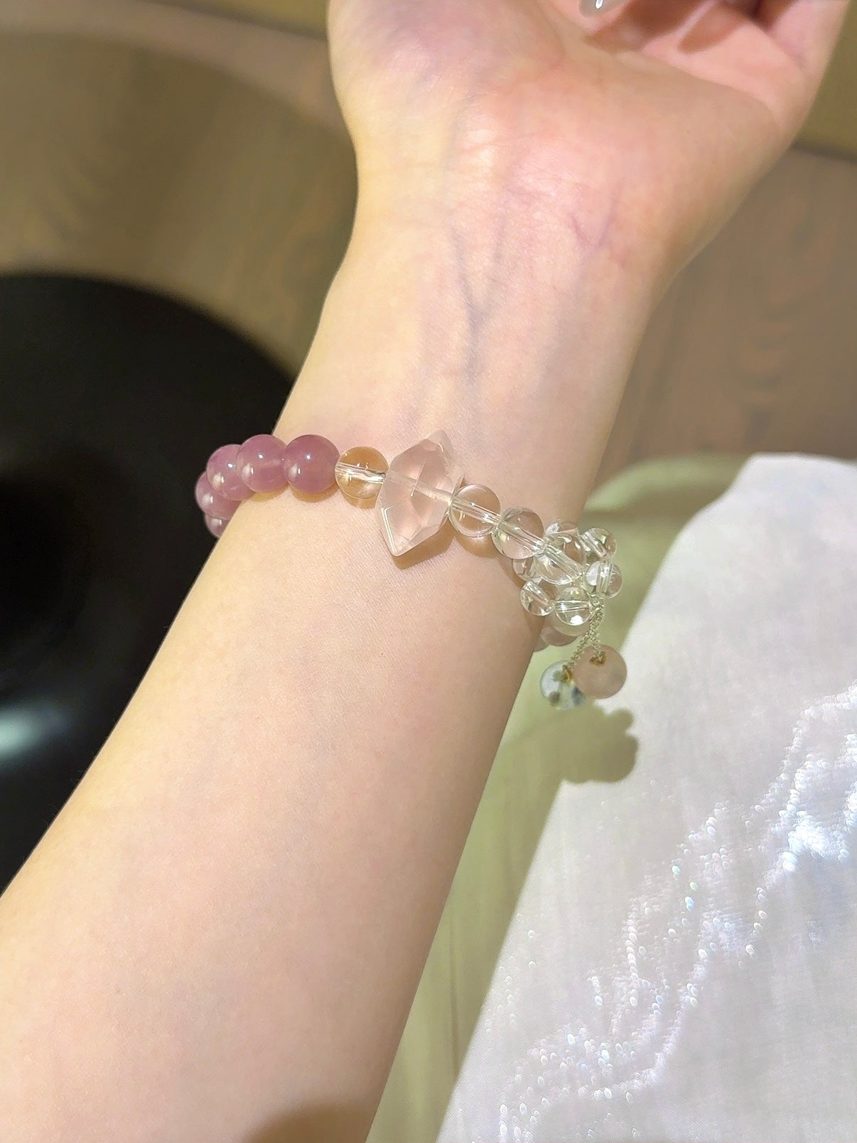 ▫️▪️ Pink quartz white water double-pointed bracelet